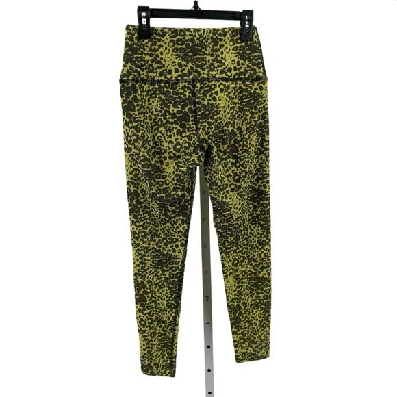 ONA By Yoon Chung Neon Green Cheetah Activewear Leggings Womens Small High Rise - Picture 6 of 9